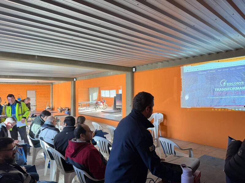 Jornada de capacitación en SISCONVE fortalece la gestión vehicular en Rivera